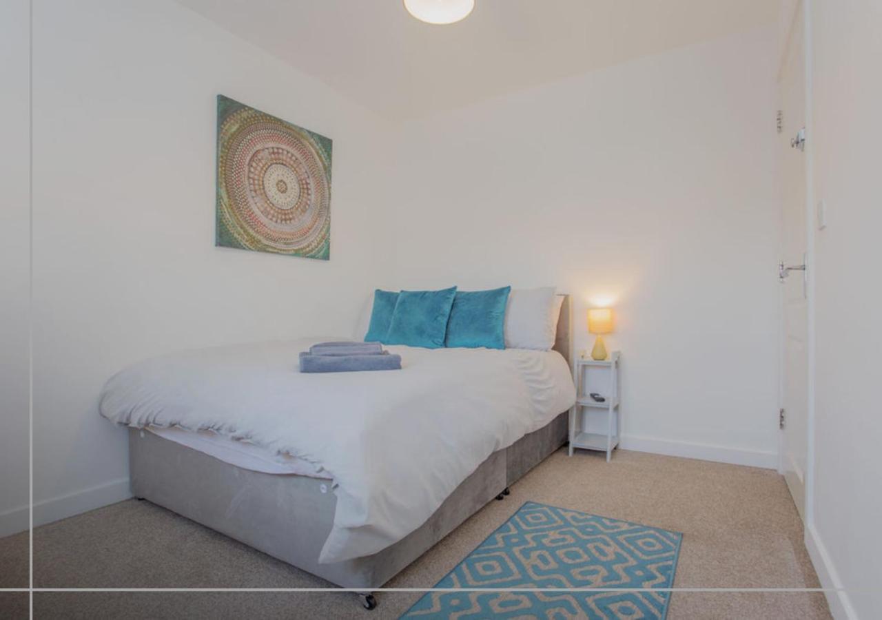 Apartment Cb - 5 Bedroom House In Molyneux Square Peterborough